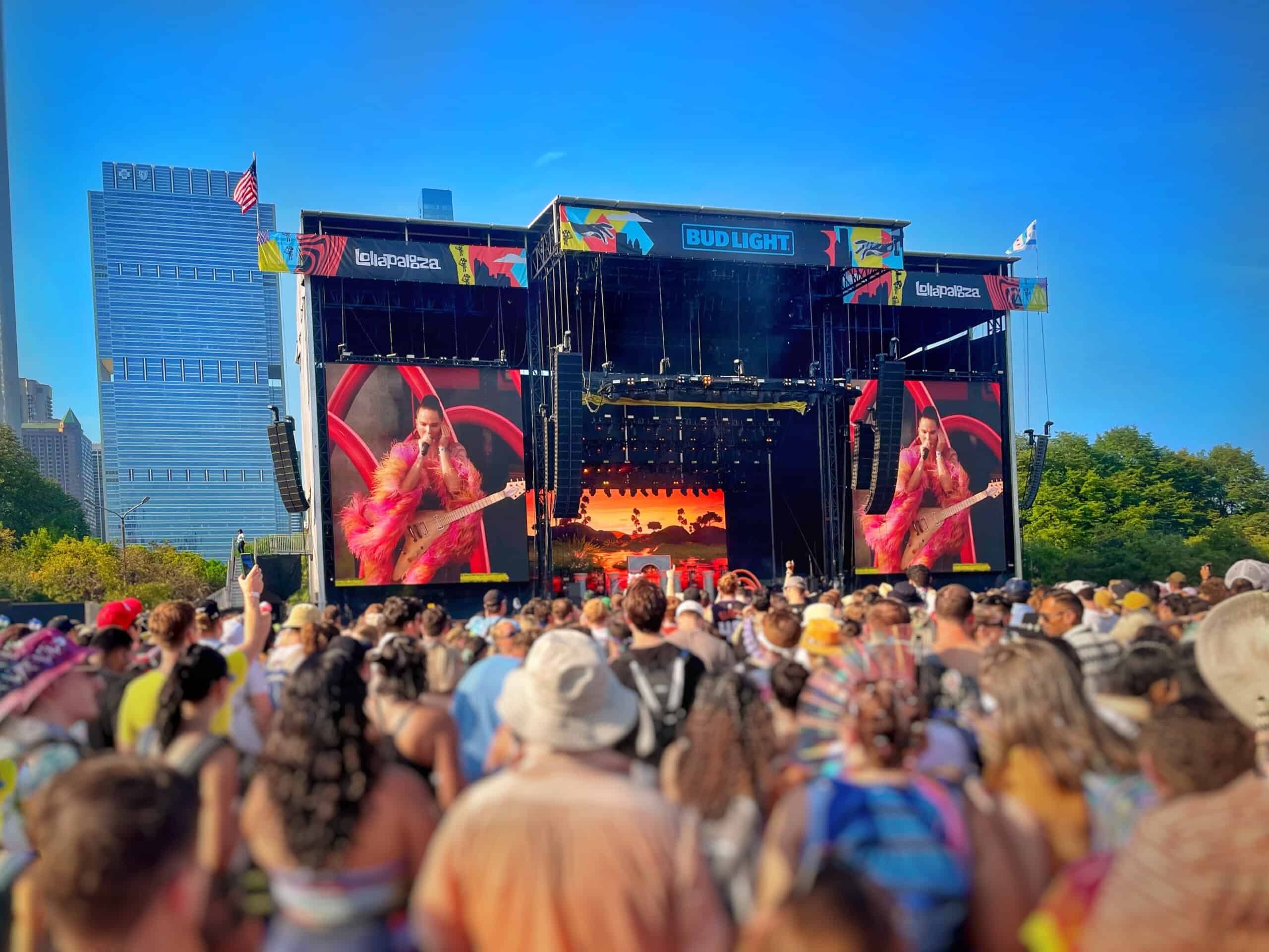 An epic set by Sofi Tukker at Lollapalooza Chicago